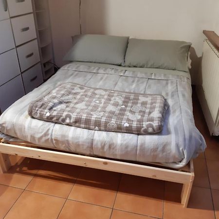 Little 58 Apartment Luino Luaran gambar