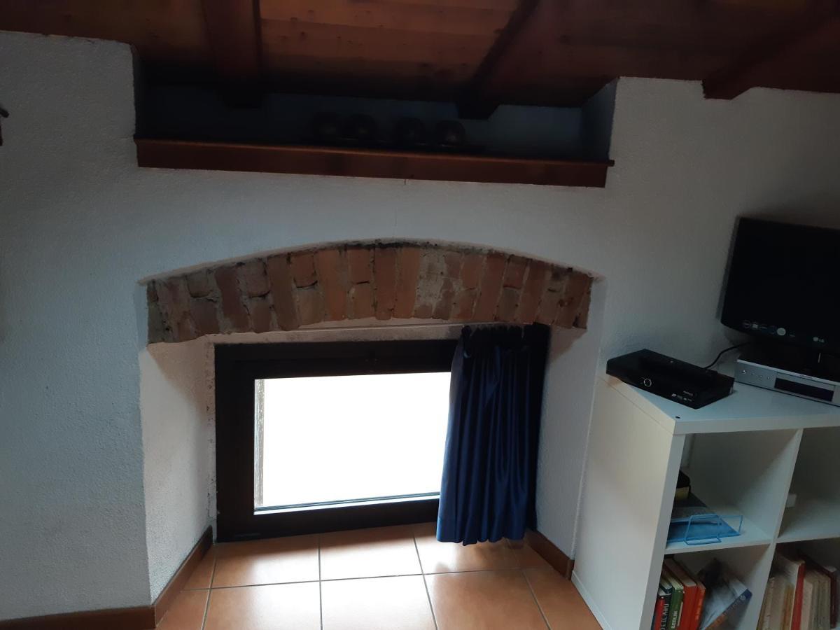 Little 58 Apartment Luino Luaran gambar
