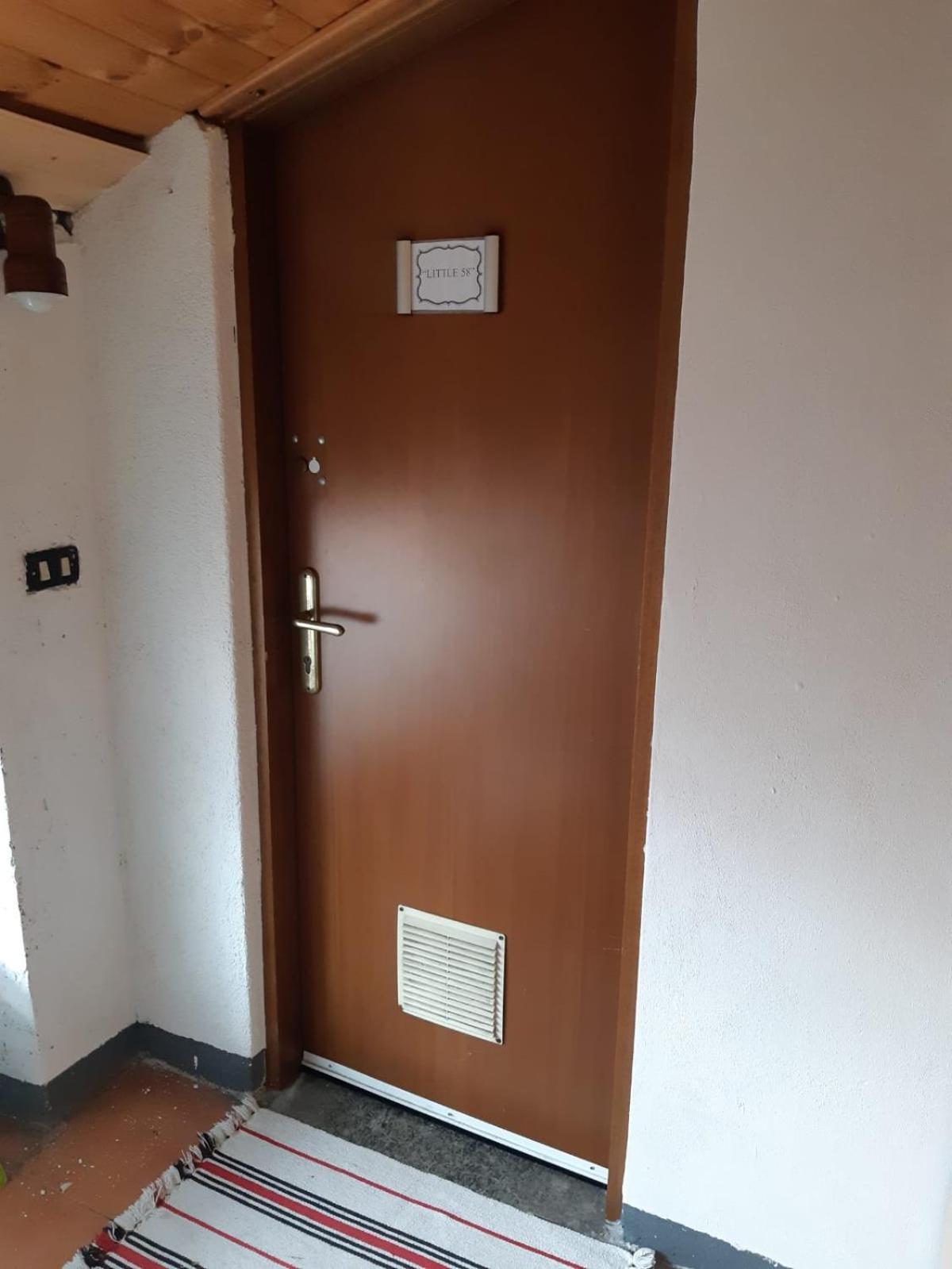 Little 58 Apartment Luino Luaran gambar